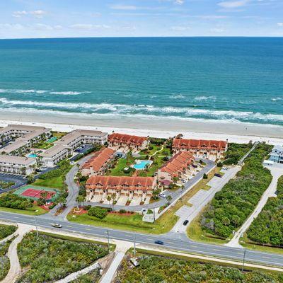 Crescent Beach Condo is on the market. This condo is currently a vacation rental and a great investment.