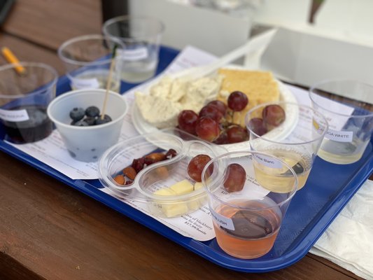 Tastings & cheese plate