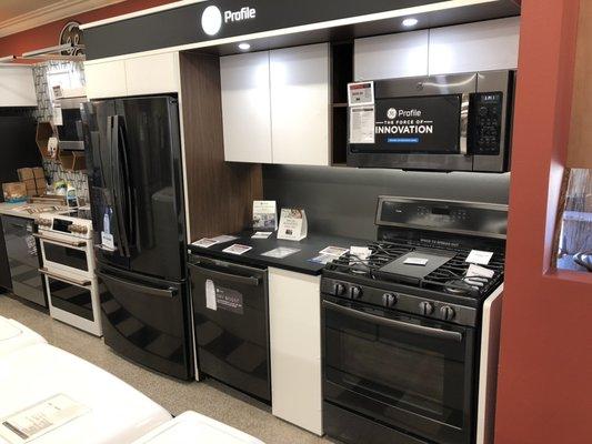 Jim's Appliance/JW Kitchens