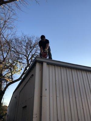 Cleaning the gutters