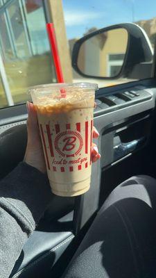 Vanilla iced coffee