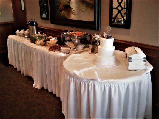 Hors d'oeuvre and cake table at River Glen Country Club in Fishers, Indiana