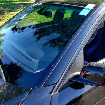 Bmw 745i Windshield Replacement Before/After