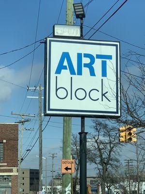 Signage on Holden St., just south of Henry Ford Hospital on Grand Boulevard