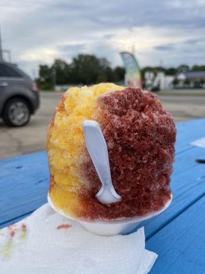 MEDIUM  Shave Ice  with Ice Cream