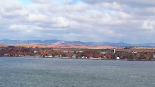 Fall foliage cruise