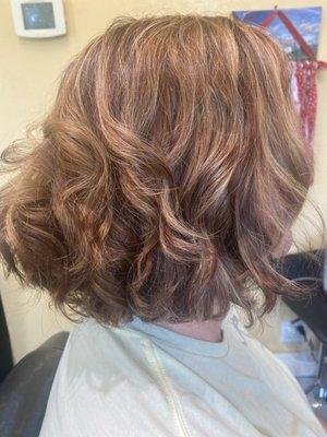 Base color warm brown with baby Carmel hilites