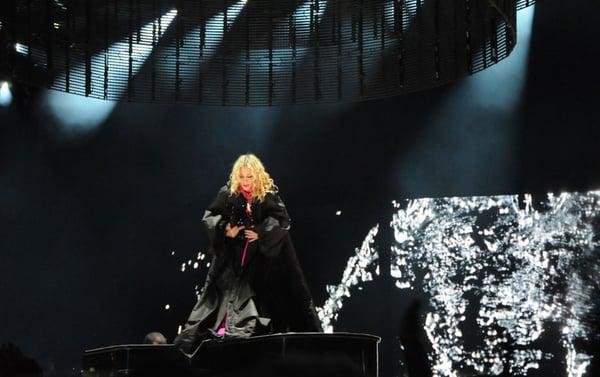 MADONNA #StickyAndSweetTour
 the devil wouldn't recognize you