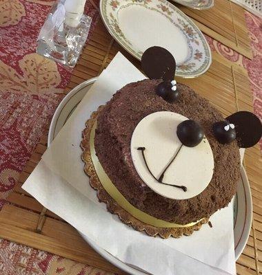 BEAR CAKE!