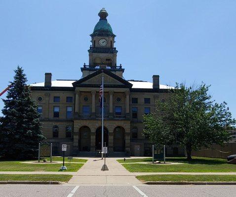 Von Buren County Building.