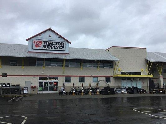 Tractor Supply