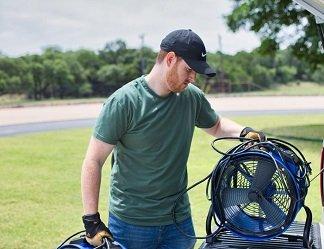 Friendly service technicians will treat your home without your neighbors knowing that you had bed bugs.