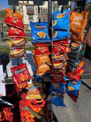 Hot dog cart chips