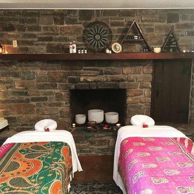 Couples Massage ~ Beautiful Treatment Room ~ Call for availability