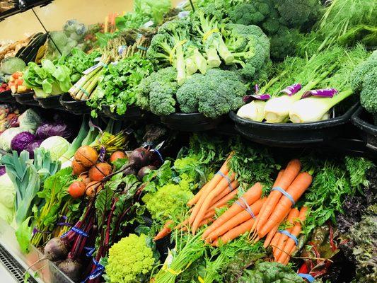 They have a large variety of produce, even some rare items.  They have LOCAL Cheney grown lettuce like Romaine, safe during recalls!