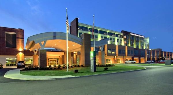 ER entrance to the left and CCU windows in the center