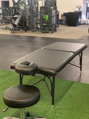 Sturdy and lightweight treatment table that mixes just the right amount of comfort and firmness for effective manual therapy treatments.