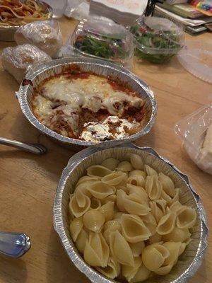 One of the best eggplant Parmesans in the area! Comes with choice of pasta (I asked for butter), salad and fresh fluffy rolls! So good