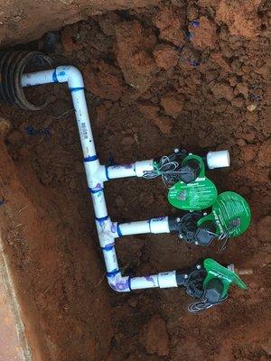 Valve manifold built for irrigation