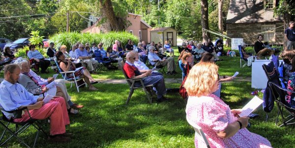 Outdoor worship.