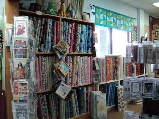 Nice selection of childrens and babies fabrics and patterns.