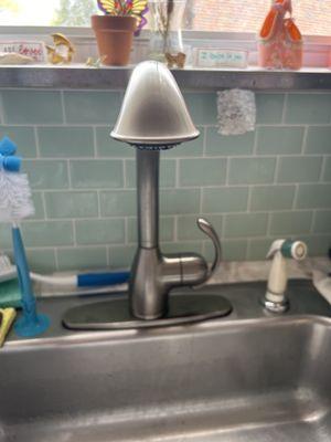 Kitchen faucet