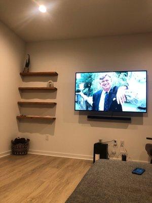 Shelves and 1 TV