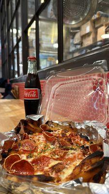 Pizza fries + coke