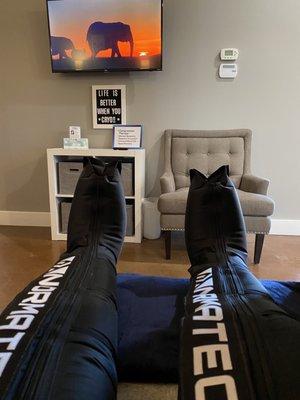 Relaxing leg compression