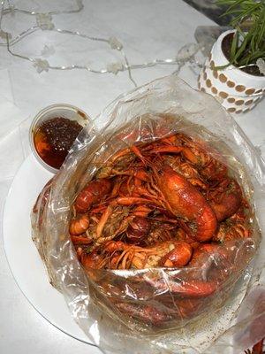 crawfish Jan 2022 with sauce. decent size..mostly small and medium