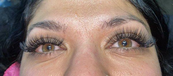 Hybrid Lashes