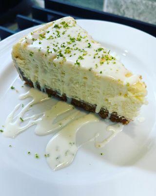 Key lime cheesecake