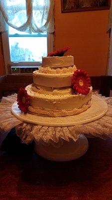 Wedding cake disaster