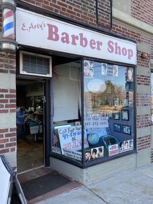 E.Arty's Barber Shop