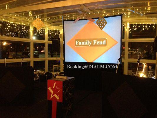 Family Feud Game Show for private parties and corporate events