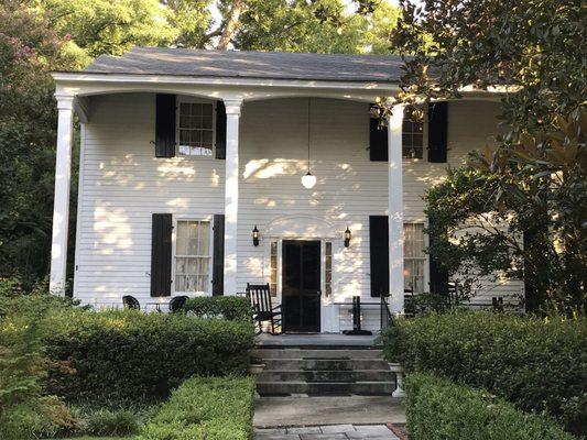 The Inn has several homes in the area. I like this one The Retreat on Main.