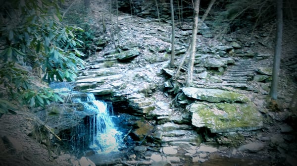 Rainbow Falls Trail.