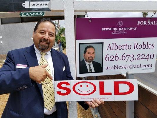 Albert Robles Realtor