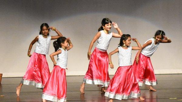 Kids Bollywood Fusion