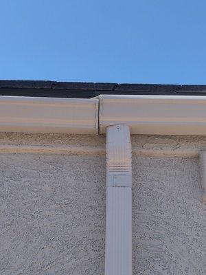 Rain gutters don't match and they're not aligned properly. The two ends are sealed. Water will be pouring over the edge.