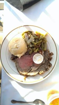 Prime Rib Dinner, cheesy mashed potatoes, and green beans with bacon