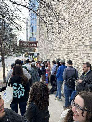 SXSW is all about waiting in line. And waiting. Aaaaand waiting! But people are cool and chatty!