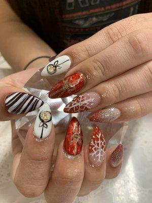 Christmas nails by Theresa