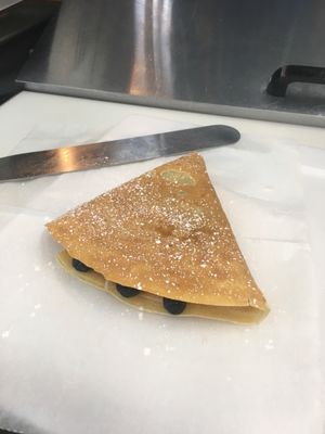 Blackberry crepe