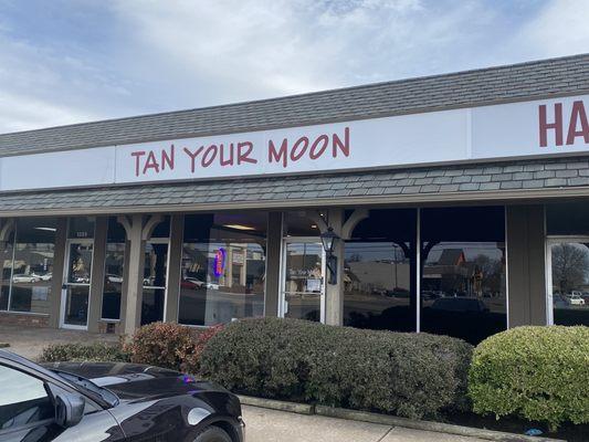 Tan Your Moon