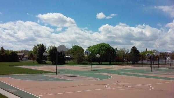 4 basketball courts