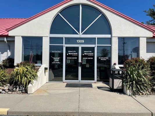 Blood Bank of Delmarva Salisbury Donor Center entrance