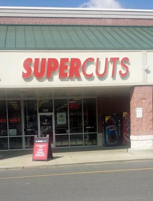 Welcome to Supercuts, Town Square Plaza, Temple,Pa.!