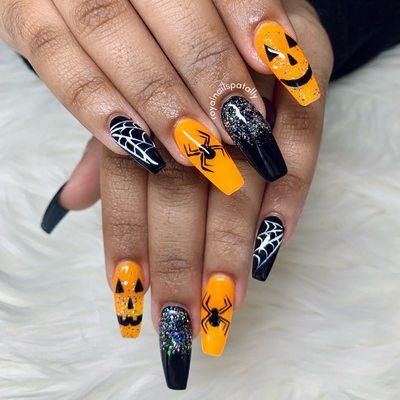 Halloween nails