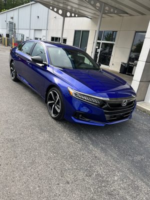 2022 Honda Accord Sport 2.0T.